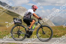 Photo #4034663 | 23-08-2023 11:35 | Passo Dello Stelvio - Peak BICYCLES
