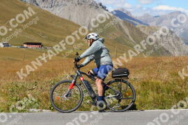 Foto #2700584 | 21-08-2022 14:32 | Passo Dello Stelvio - die Spitze BICYCLES