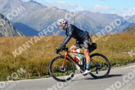 Photo #2701454 | 21-08-2022 16:03 | Passo Dello Stelvio - Peak BICYCLES