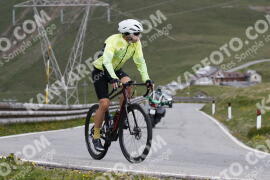 Photo #3361884 | 06-07-2023 11:00 | Passo Dello Stelvio - Peak BICYCLES