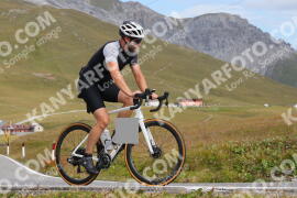 Foto #3919358 | 17-08-2023 10:16 | Passo Dello Stelvio - die Spitze BICYCLES