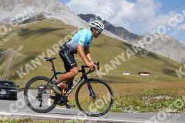 Photo #4034651 | 23-08-2023 11:35 | Passo Dello Stelvio - Peak BICYCLES