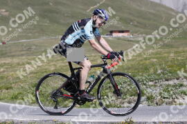 Photo #3237804 | 26-06-2023 11:14 | Passo Dello Stelvio - Peak BICYCLES