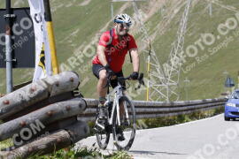 Photo #3537563 | 19-07-2023 13:34 | Passo Dello Stelvio - Peak BICYCLES