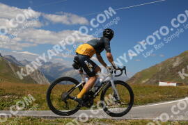 Foto #3967806 | 19-08-2023 15:14 | Passo Dello Stelvio - die Spitze BICYCLES