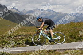Foto #3620151 | 29-07-2023 11:30 | Passo Dello Stelvio - die Spitze BICYCLES