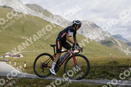 Photo #3619729 | 29-07-2023 11:19 | Passo Dello Stelvio - Peak BICYCLES