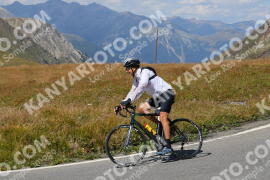 Photo #2672960 | 16-08-2022 15:00 | Passo Dello Stelvio - Peak BICYCLES
