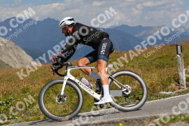 Photo #4003401 | 21-08-2023 11:58 | Passo Dello Stelvio - Peak BICYCLES