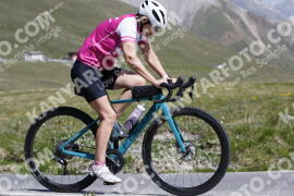 Photo #3237821 | 26-06-2023 11:14 | Passo Dello Stelvio - Peak BICYCLES