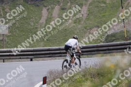 Foto #3587978 | 27-07-2023 10:28 | Passo Dello Stelvio - die Spitze BICYCLES
