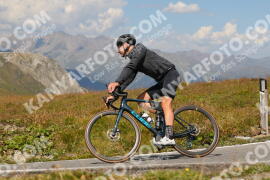 Photo #3984974 | 20-08-2023 13:56 | Passo Dello Stelvio - Peak BICYCLES