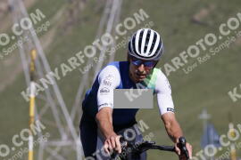 Photo #3458217 | 15-07-2023 10:15 | Passo Dello Stelvio - Peak BICYCLES