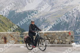Photo #4097563 | 30-08-2023 14:05 | Passo Dello Stelvio - Prato side BICYCLES