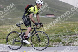 Photo #3252492 | 27-06-2023 11:40 | Passo Dello Stelvio - Peak BICYCLES
