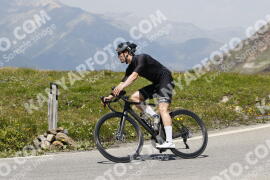 Photo #3427971 | 11-07-2023 14:10 | Passo Dello Stelvio - Peak BICYCLES