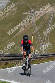 Foto #2665807 | 16-08-2022 11:01 | Passo Dello Stelvio - die Spitze BICYCLES