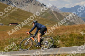 Photo #2673181 | 16-08-2022 15:12 | Passo Dello Stelvio - Peak BICYCLES