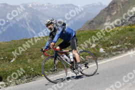 Photo #3223265 | 25-06-2023 14:02 | Passo Dello Stelvio - Peak BICYCLES
