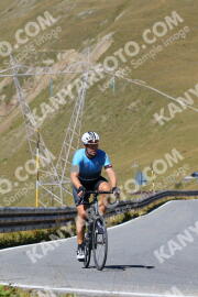 Photo #2729993 | 24-08-2022 12:42 | Passo Dello Stelvio - Peak BICYCLES