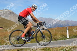 Photo #2732748 | 24-08-2022 13:31 | Passo Dello Stelvio - Peak BICYCLES
