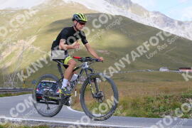 Photo #4036687 | 23-08-2023 13:00 | Passo Dello Stelvio - Peak BICYCLES