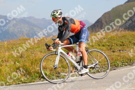 Foto #3919283 | 17-08-2023 10:01 | Passo Dello Stelvio - die Spitze BICYCLES