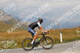 Foto #2680592 | 17-08-2022 13:44 | Passo Dello Stelvio - die Spitze BICYCLES