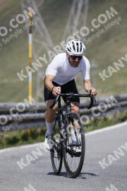Foto #3123911 | 17-06-2023 11:42 | Passo Dello Stelvio - die Spitze BICYCLES
