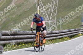 Photo #3346336 | 04-07-2023 10:40 | Passo Dello Stelvio - Peak BICYCLES