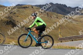 Photo #4291454 | 19-09-2023 11:12 | Passo Dello Stelvio - Peak BICYCLES