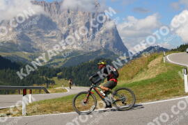 Photo #2573537 | 10-08-2022 10:55 | Gardena Pass BICYCLES