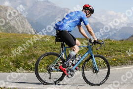Photo #3460502 | 15-07-2023 11:01 | Passo Dello Stelvio - Peak BICYCLES
