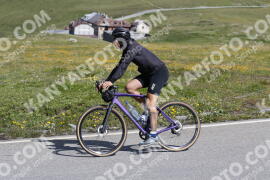 Photo #3438897 | 14-07-2023 10:07 | Passo Dello Stelvio - Peak BICYCLES