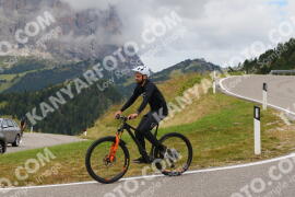 Photo #2527259 | 07-08-2022 10:38 | Gardena Pass BICYCLES