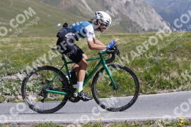 Photo #3237082 | 26-06-2023 10:27 | Passo Dello Stelvio - Peak BICYCLES