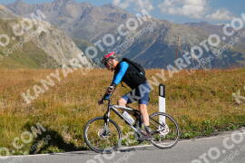 Photo #2665247 | 16-08-2022 10:22 | Passo Dello Stelvio - Peak BICYCLES