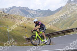 Photo #3895146 | 15-08-2023 12:02 | Passo Dello Stelvio - Peak BICYCLES