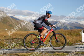Photo #4299324 | 24-09-2023 10:35 | Passo Dello Stelvio - Peak BICYCLES