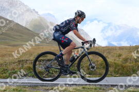 Photo #4296411 | 20-09-2023 12:56 | Passo Dello Stelvio - Peak BICYCLES