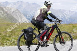 Photo #3594106 | 27-07-2023 13:37 | Passo Dello Stelvio - Peak BICYCLES