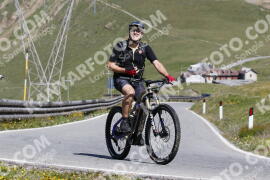 Photo #3525079 | 18-07-2023 10:39 | Passo Dello Stelvio - Peak BICYCLES