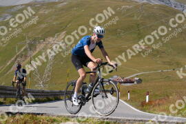 Photo #3967817 | 19-08-2023 15:16 | Passo Dello Stelvio - Peak BICYCLES
