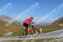 Photo #2668497 | 16-08-2022 12:01 | Passo Dello Stelvio - Peak BICYCLES