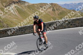 Photo #2718451 | 23-08-2022 12:35 | Passo Dello Stelvio - Prato side BICYCLES