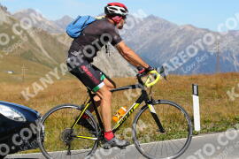 Photo #2729644 | 24-08-2022 12:32 | Passo Dello Stelvio - Peak BICYCLES
