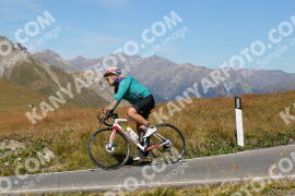 Foto #2732354 | 24-08-2022 13:19 | Passo Dello Stelvio - die Spitze BICYCLES