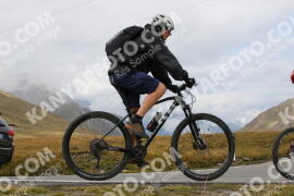 Photo #4266310 | 16-09-2023 15:07 | Passo Dello Stelvio - Peak BICYCLES