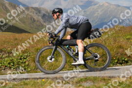 Foto #3940635 | 18-08-2023 15:07 | Passo Dello Stelvio - die Spitze BICYCLES