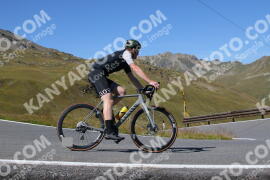 Photo #3957990 | 19-08-2023 11:04 | Passo Dello Stelvio - Peak BICYCLES